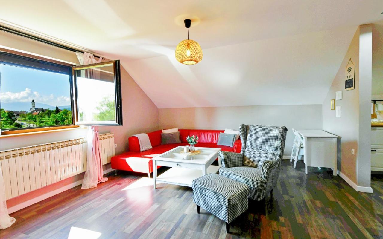 Apartment Murva Dreznik Grad Екстер'єр фото